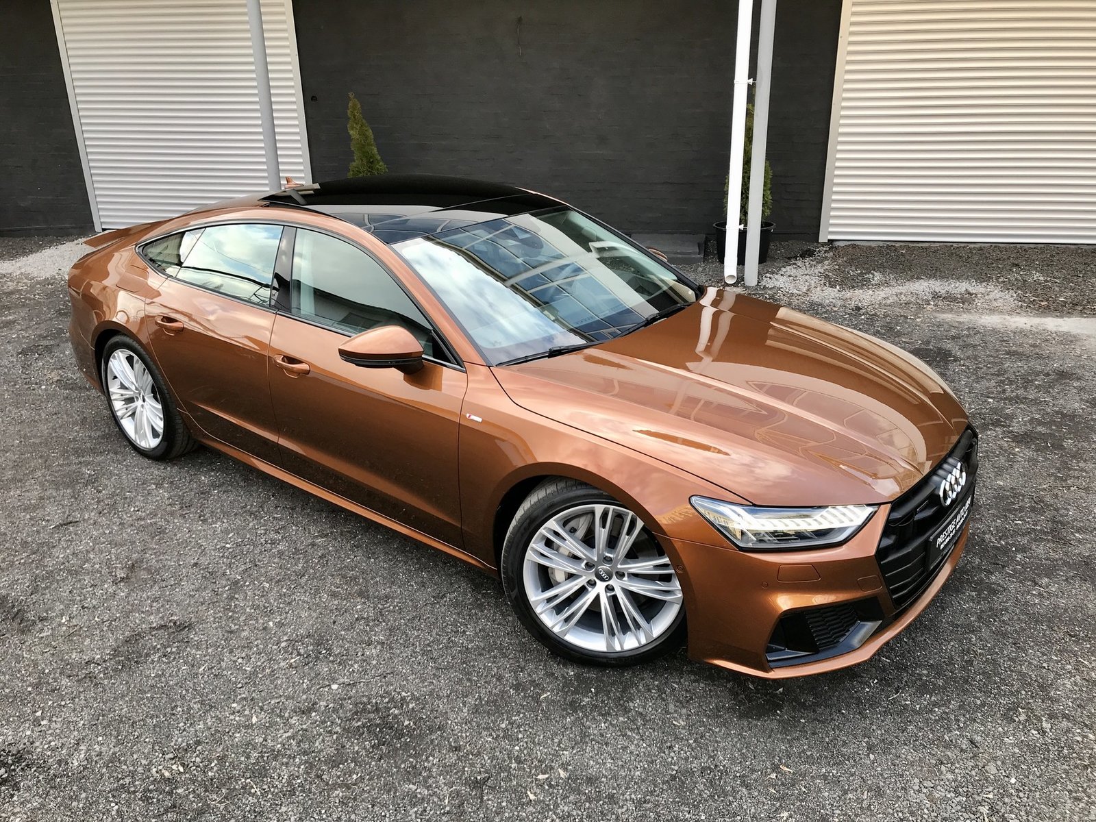 Авто цвет Audi y8y, ly8y, 7v, 7v7v - Ipanema Brown